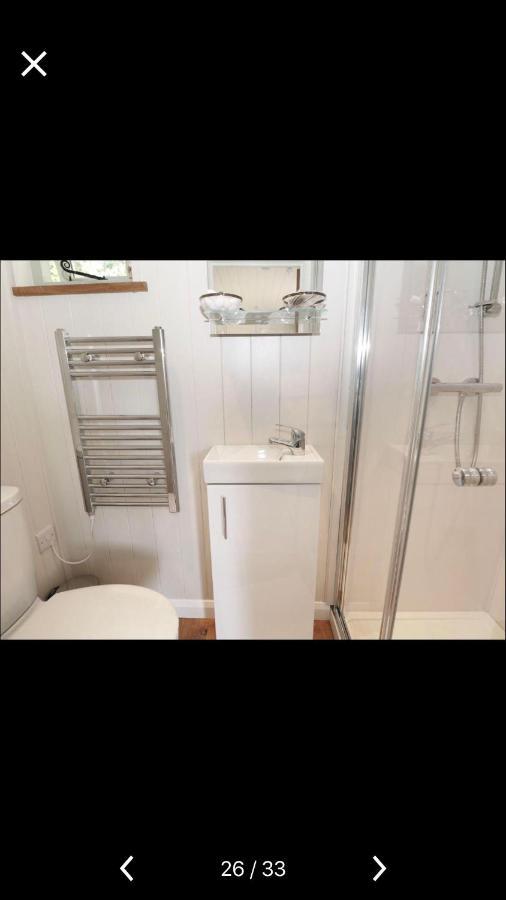 Hostal Lavender Retreat With Private Hot Tub Upper Hulme Exterior foto