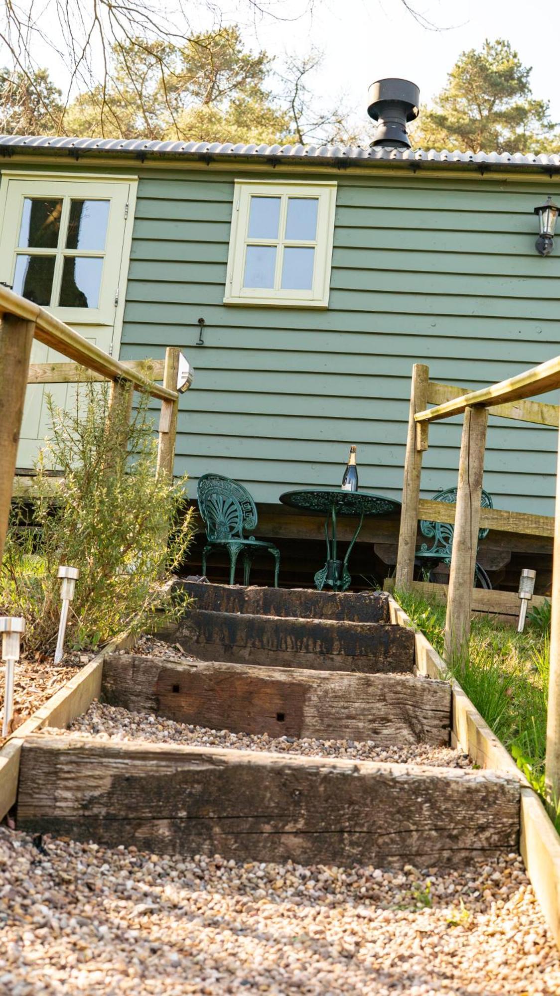 Hostal Lavender Retreat With Private Hot Tub Upper Hulme Exterior foto