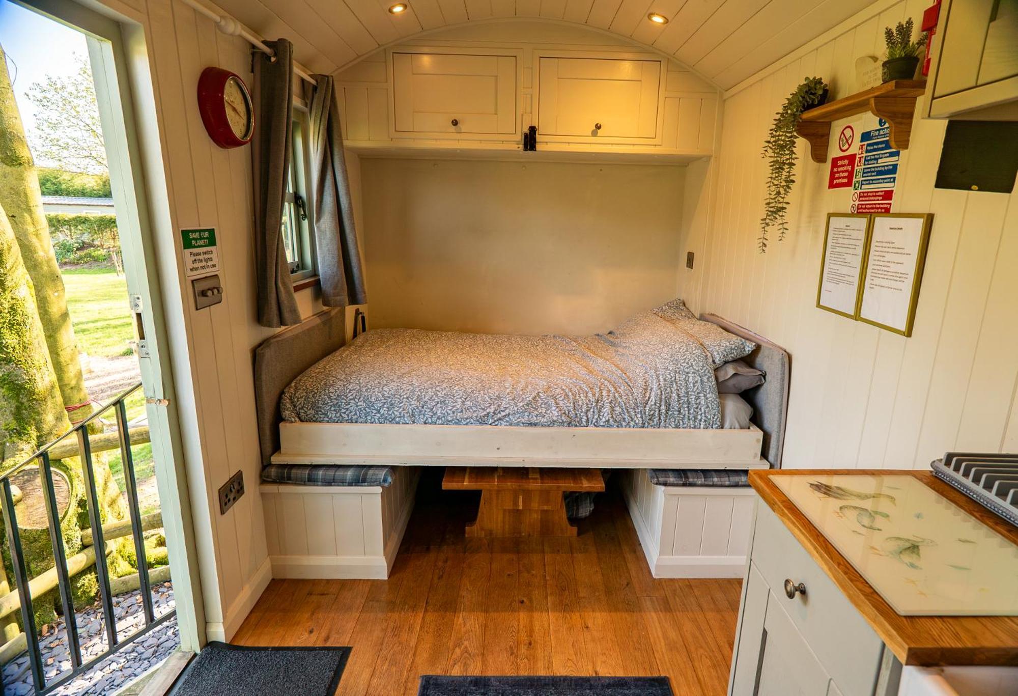 Hostal Lavender Retreat With Private Hot Tub Upper Hulme Exterior foto